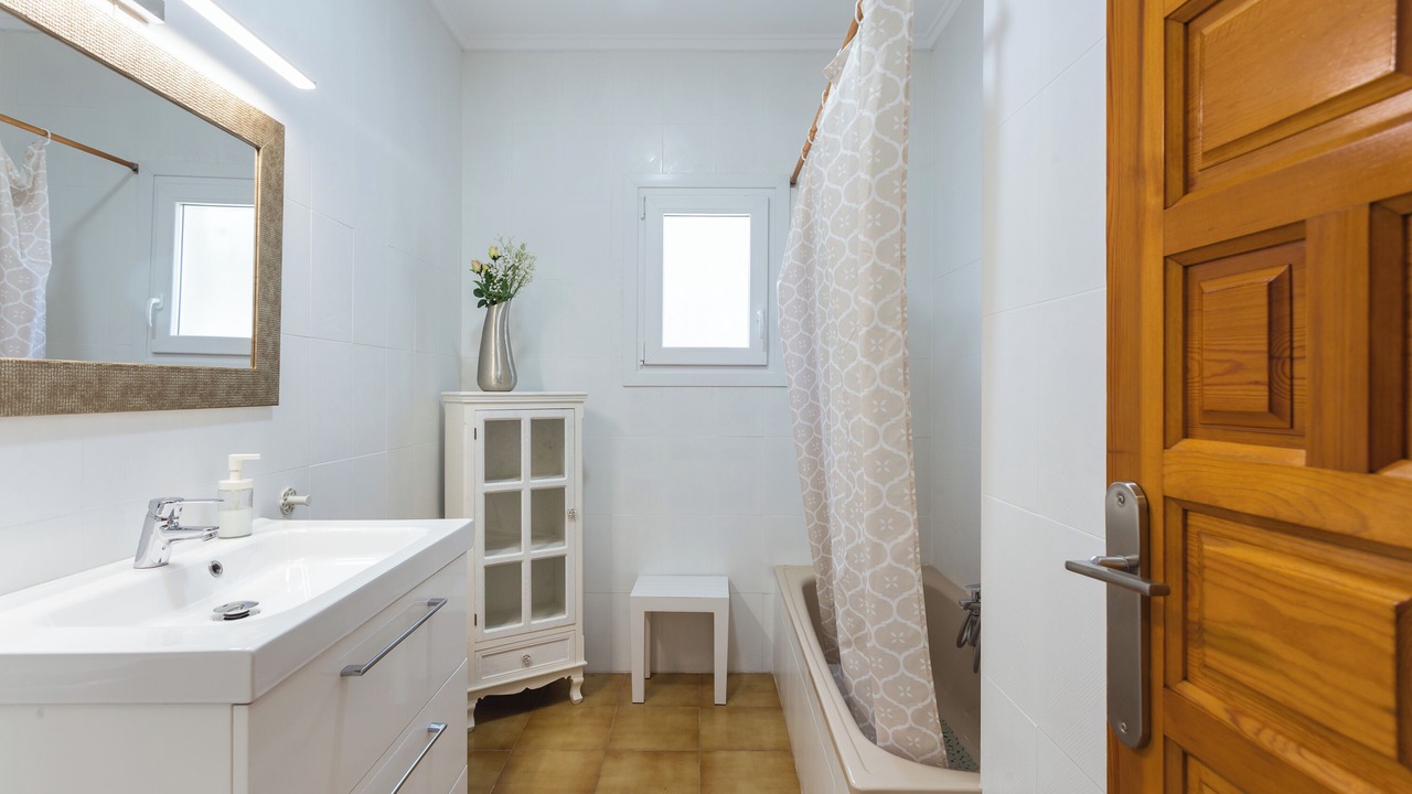 Photo of Bathroom in Molinell