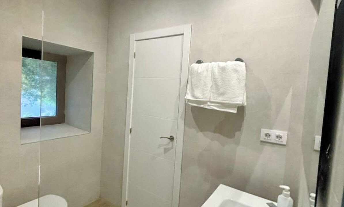 Photo of Bathroom in Manzanares el Real