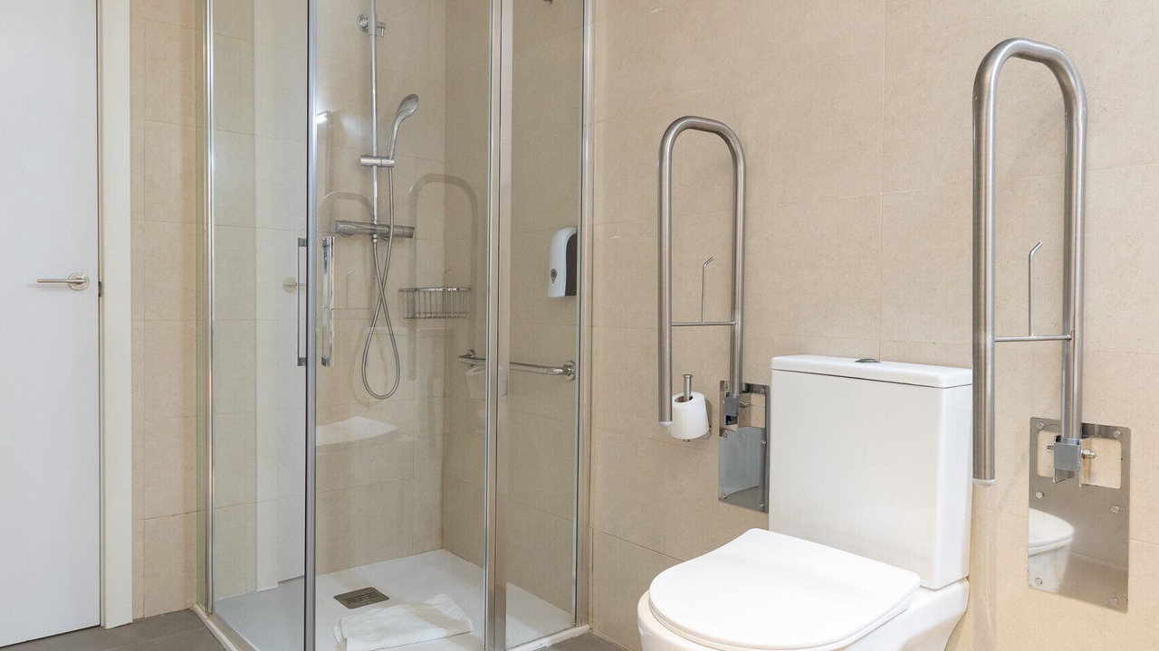 Photo of Bathroom in Patraix