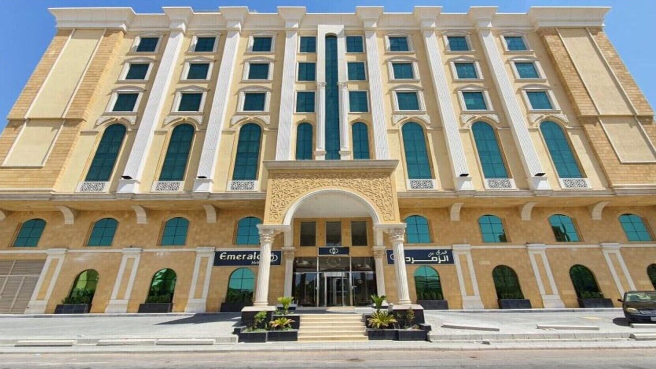 Photo of Outdoor in Al-Hamra'a