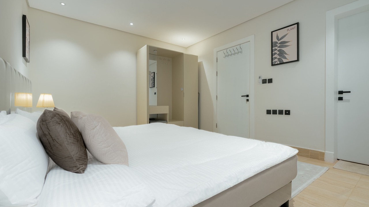 Photo of Bedroom in Al Hamra