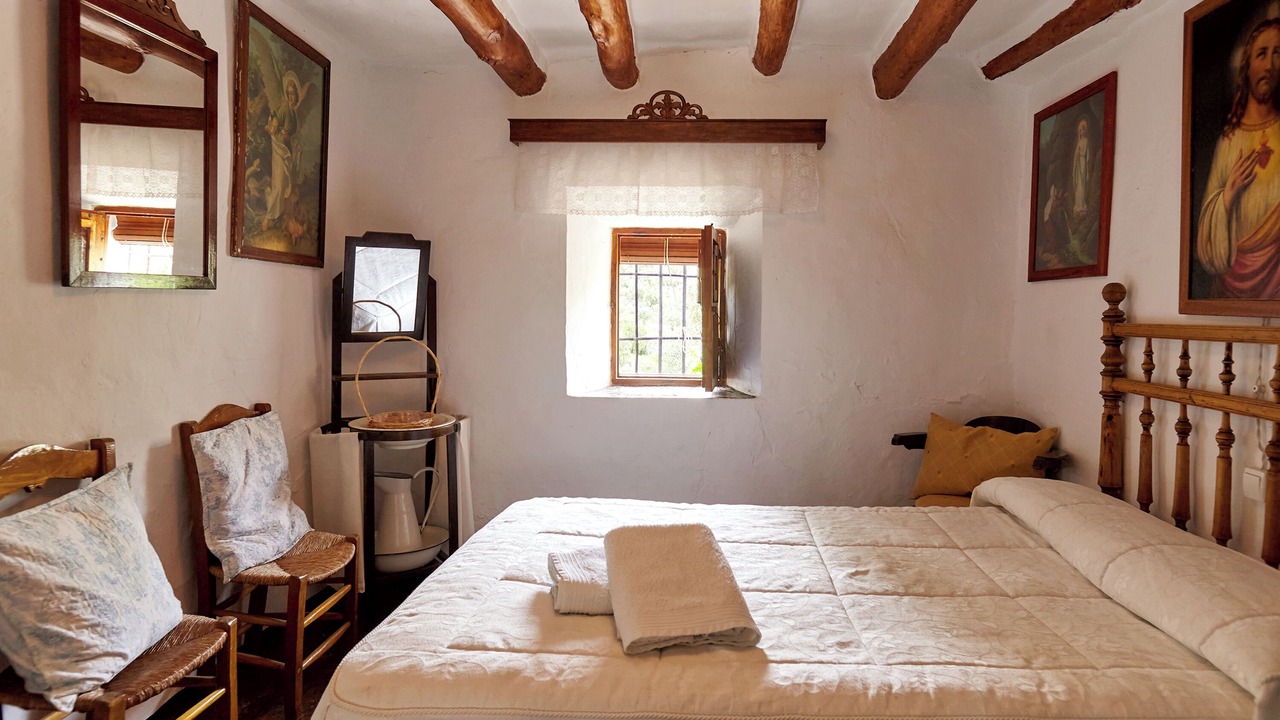 Photo of Bedroom in Castillo de Locubin