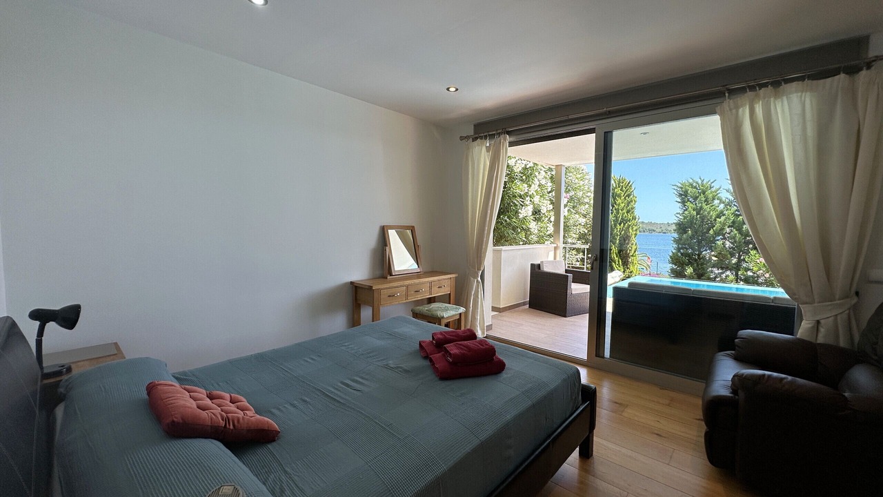 Photo of Bedroom in Fornells