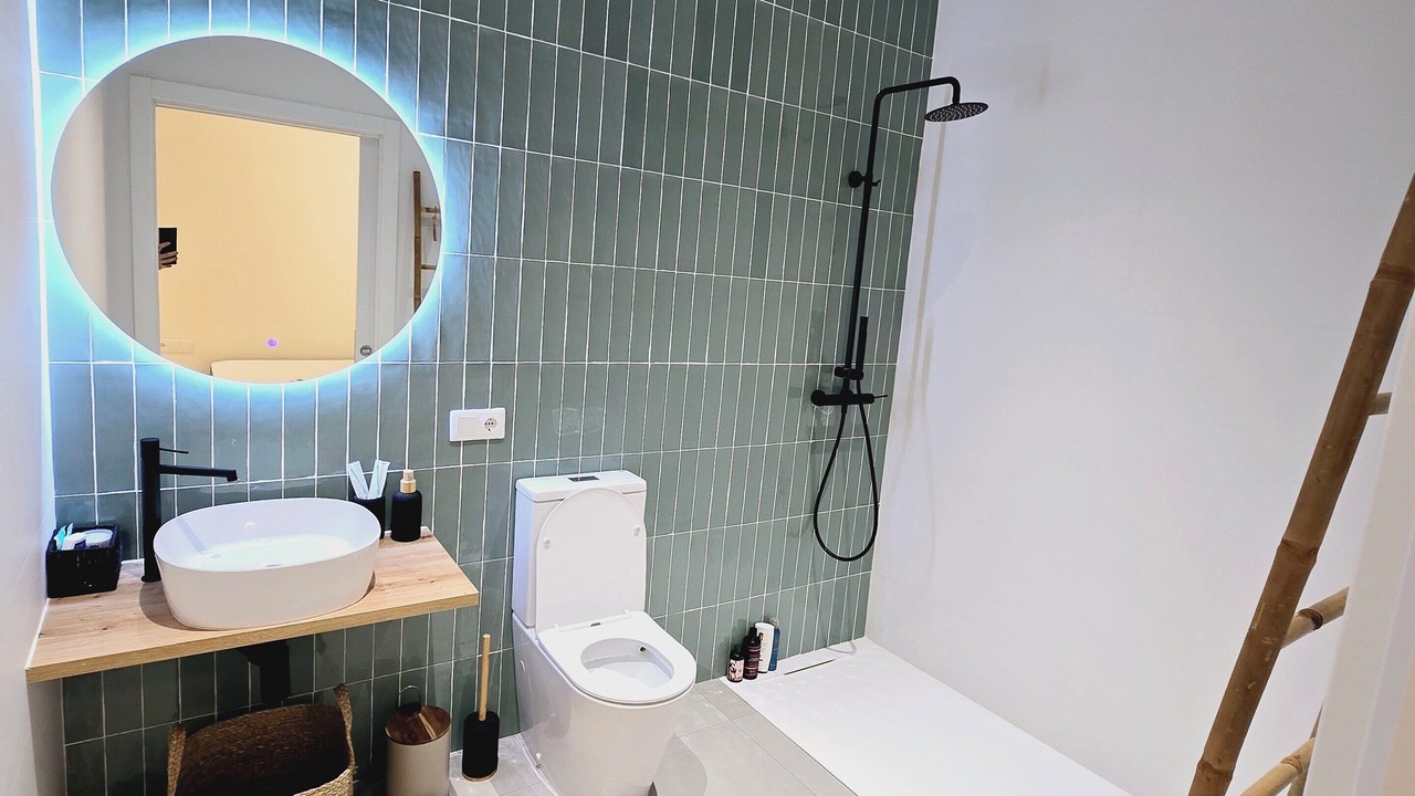 Photo of Bathroom in Aiora