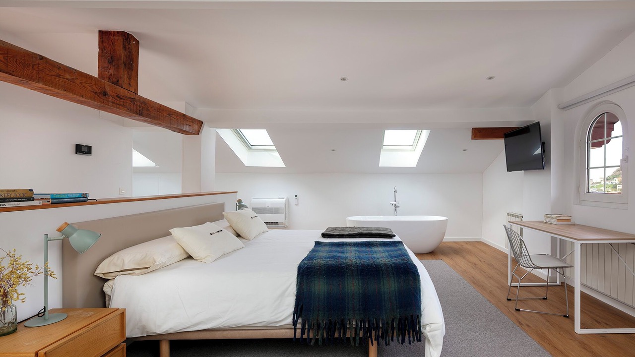 Photo of Bedroom in Egia
