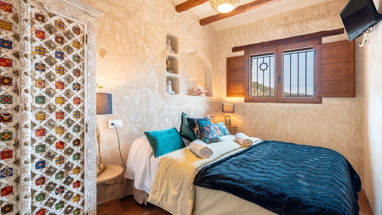 Photo of Bedroom in Olba