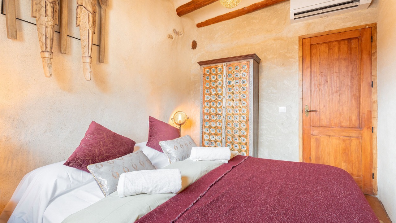 Photo of Bedroom in Olba