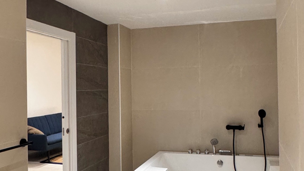 Photo of Bathroom in Benicalap