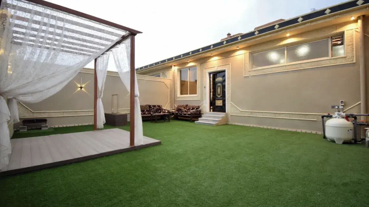 Photo of Patio Balcony in Khamis Mushait