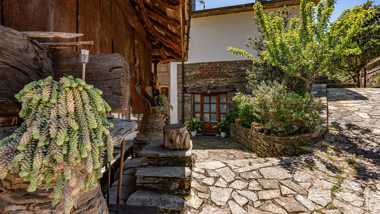 Photo of Outdoor in Cibuyo