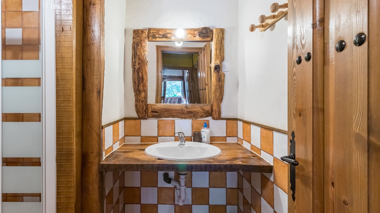 Photo of Bathroom in Soba
