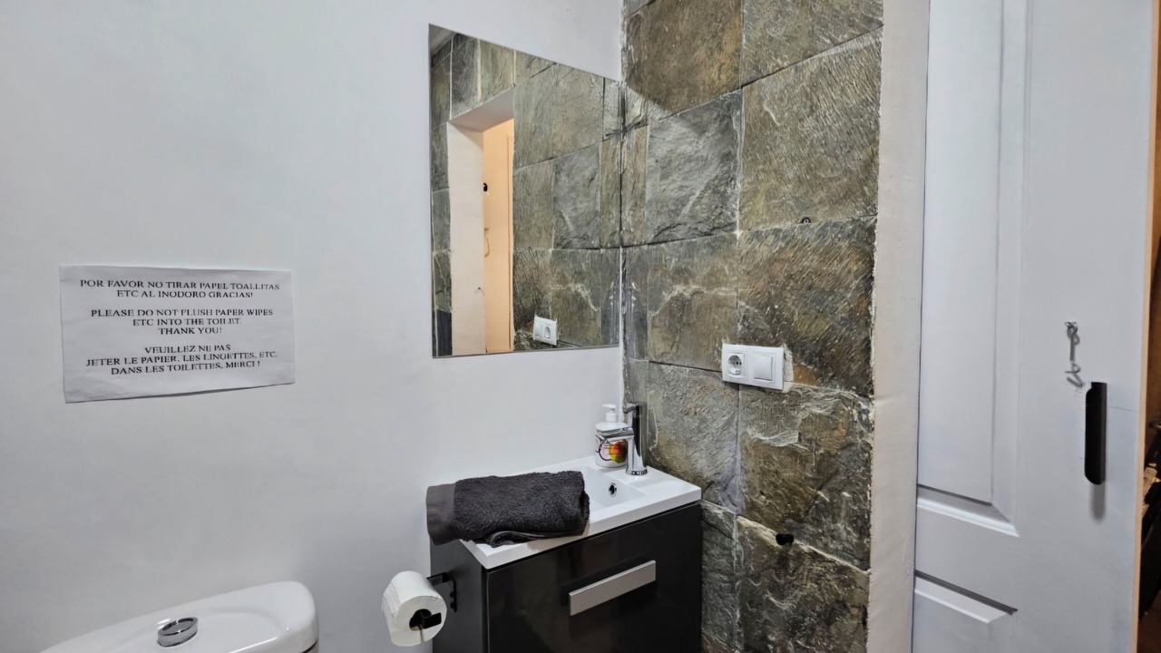 Photo of Bathroom in Puig