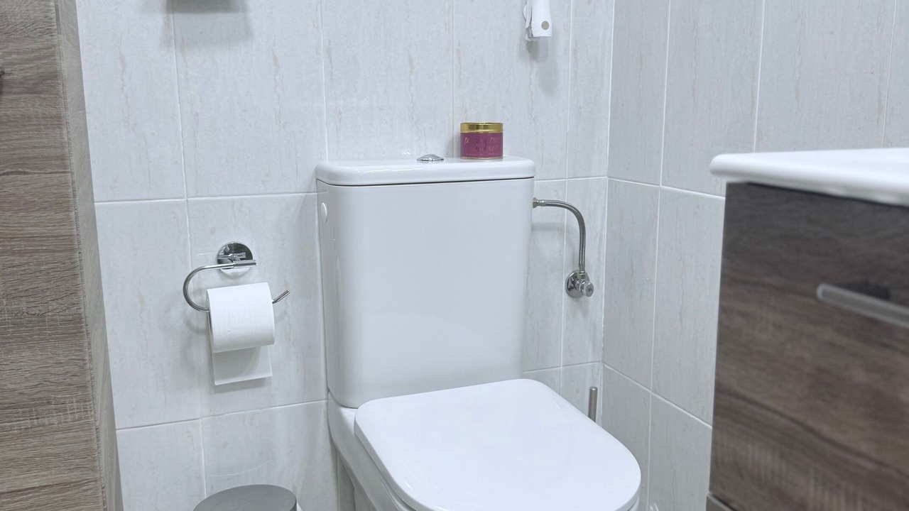 Photo of Bathroom in Saron