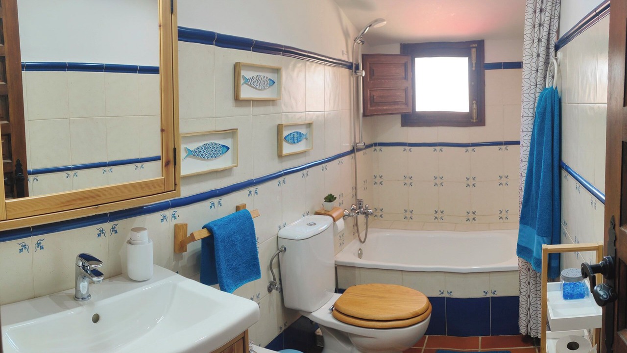 Photo of Bathroom in Altura