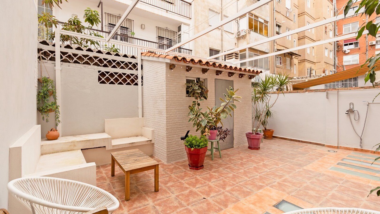 Photo of Patio Balcony in El Botanic