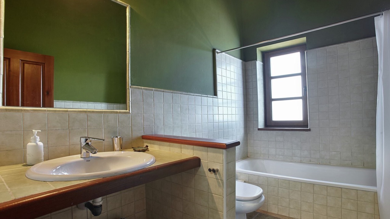Photo of Bathroom in Pruneda