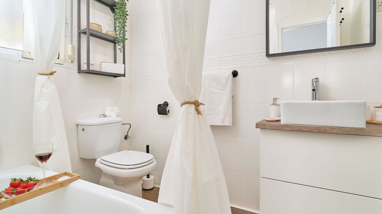 Photo of Bathroom in Archez