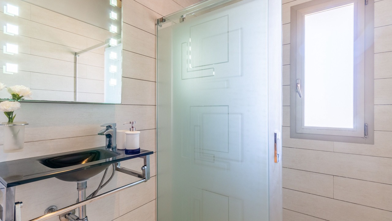 Photo of Bathroom in Muro