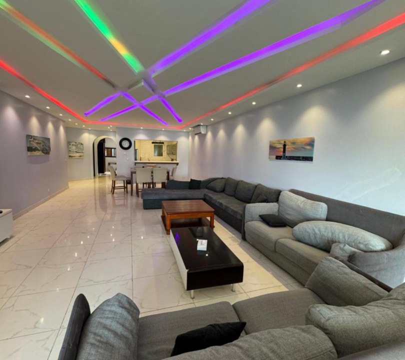 Photo of Livingroom in Durrat Al-Arous