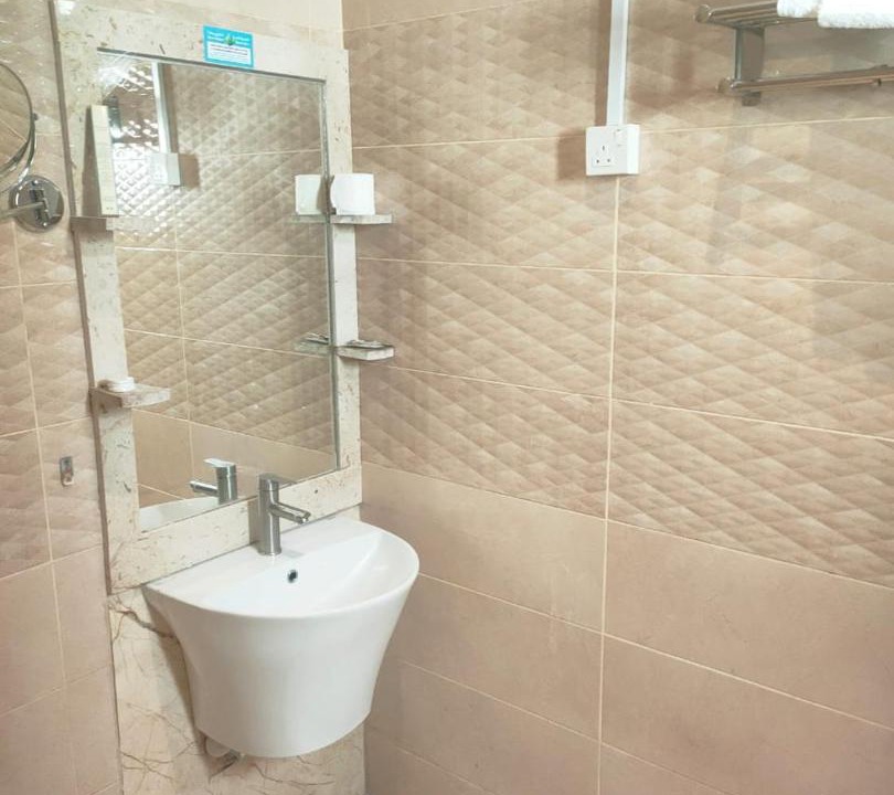 Photo of Bathroom in Haql
