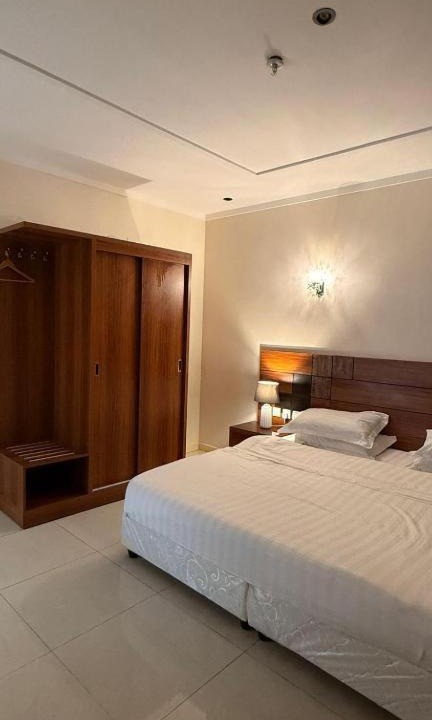 Photo of Bedroom in Haql