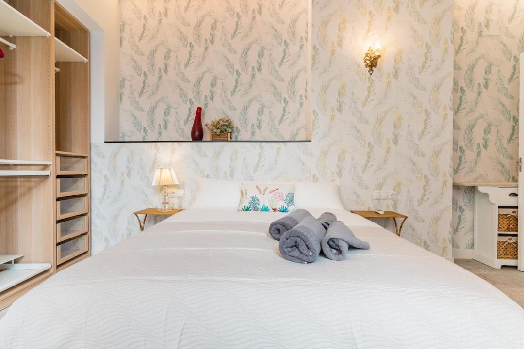 Photo of Bedroom in Morvedre