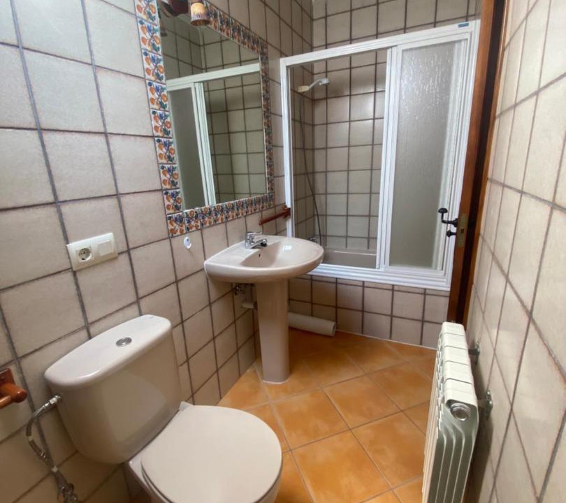 Photo of Bathroom in Mahide