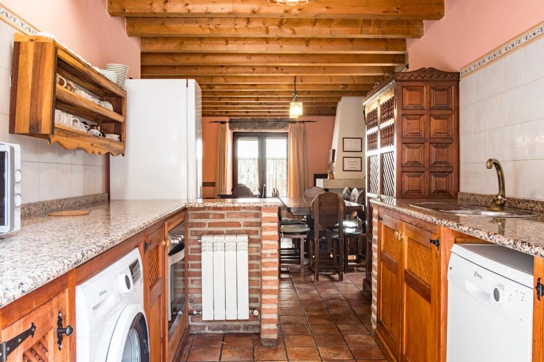 Photo of Kitchen in Navarredonda de Gredos