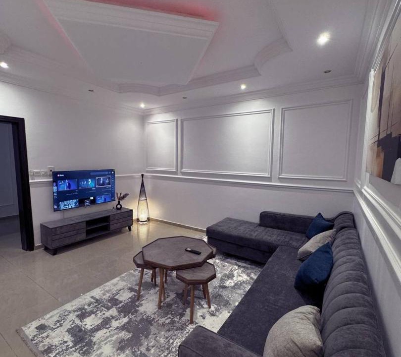 Photo of Livingroom in Sari Street