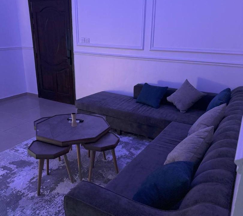 Photo of Livingroom in Sari Street