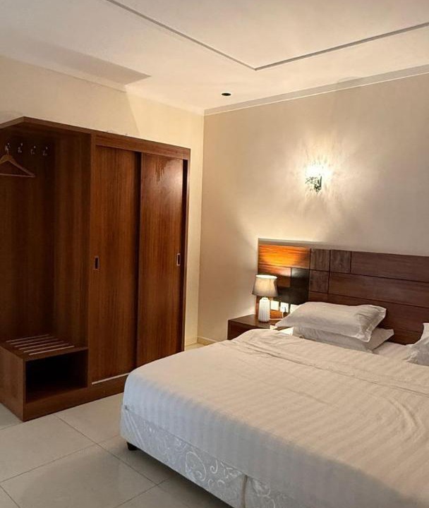 Photo of Bedroom in Haql
