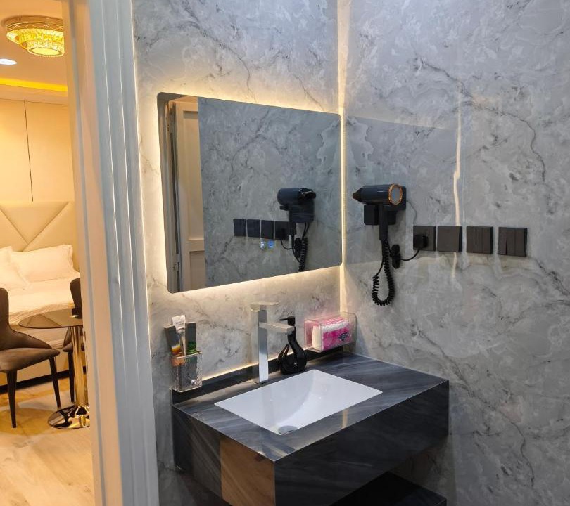 Photo of Bathroom in Unaizah