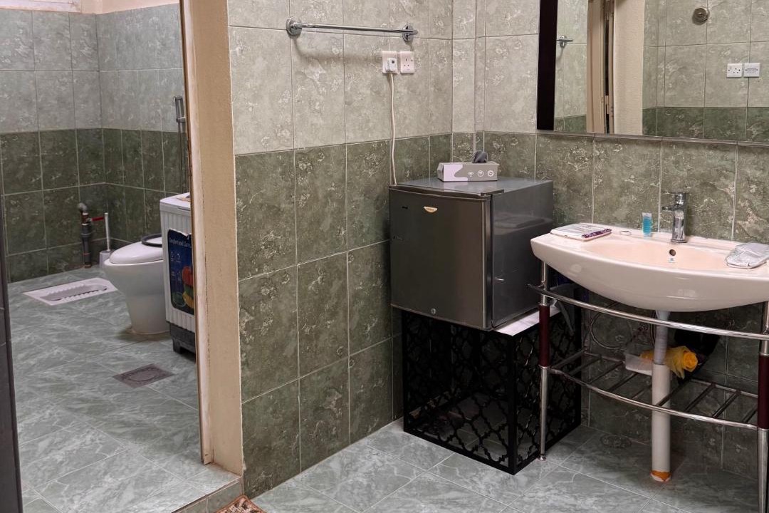 Photo of Bathroom in Unaizah