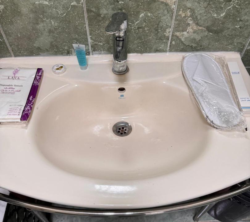 Photo of Bathroom in Unaizah
