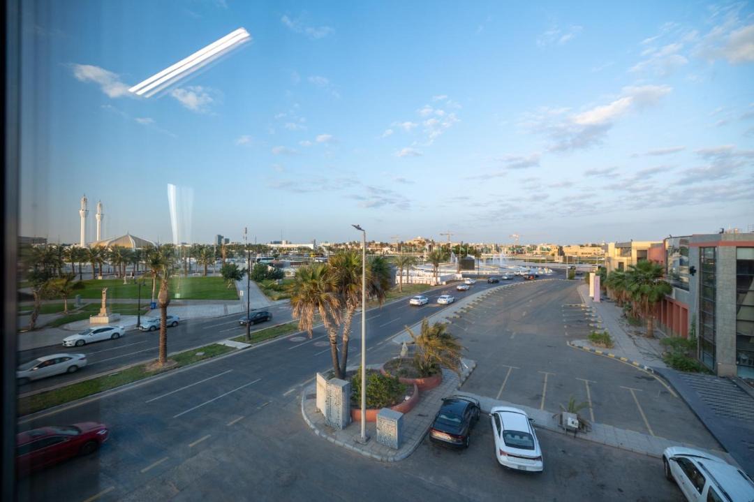Photo of Others in Al-Hamra'a