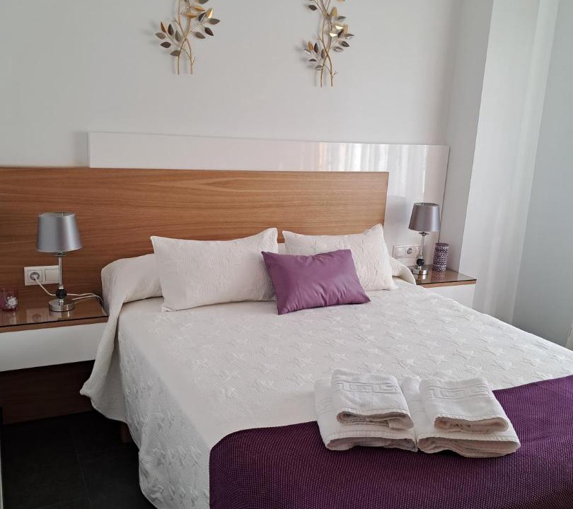 Photo of Bedroom in Cee