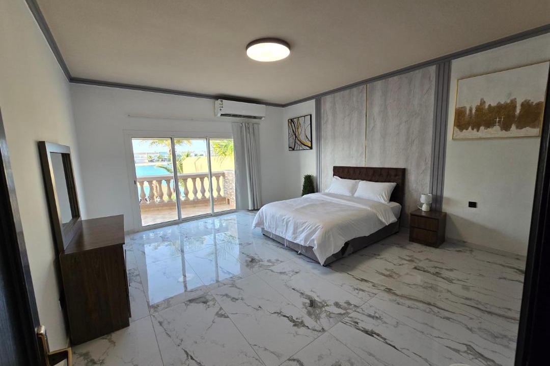 Photo of Bedroom in Durrat Al-Arous