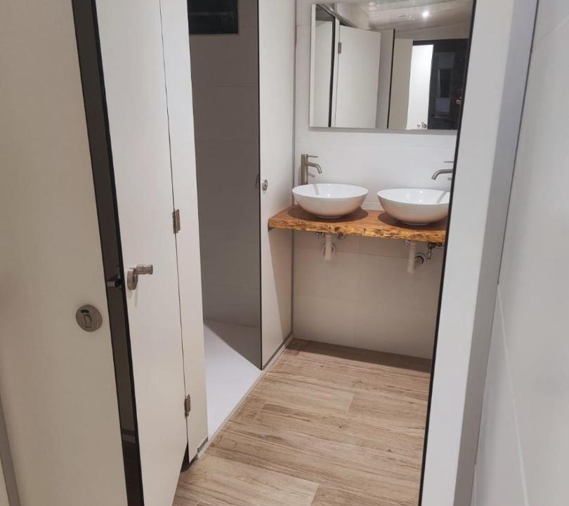 Photo of Bathroom in Mos