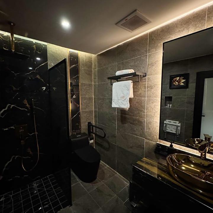Photo of Bathroom in Al Ulaya