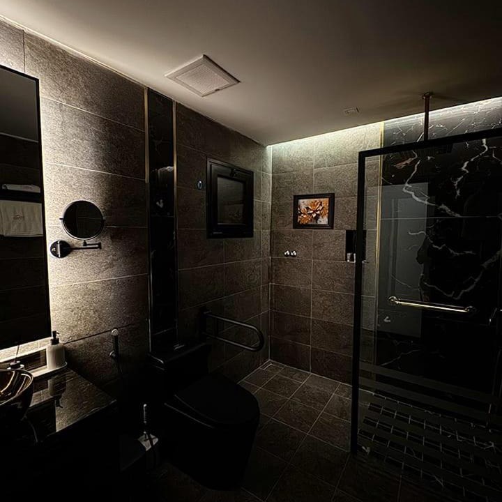 Photo of Bathroom in Al Ulaya