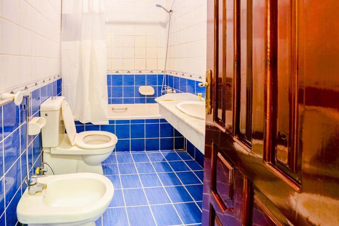 Photo of Bathroom in Durrat Al-Arous