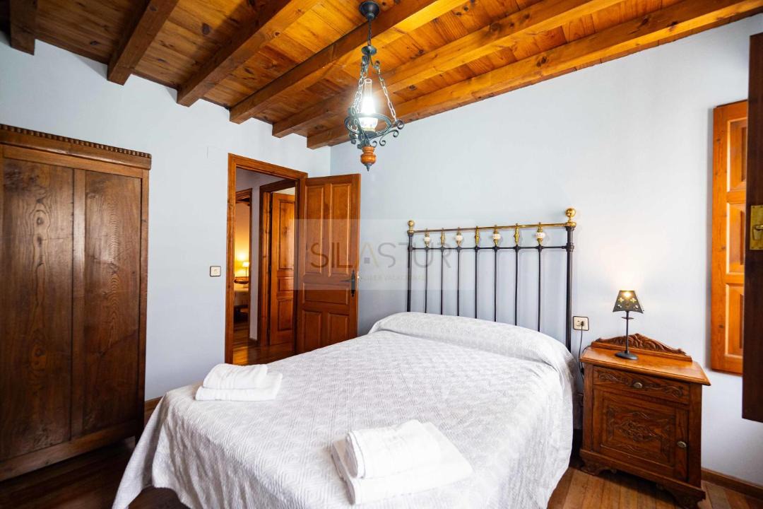 Photo of Bedroom in Luerces