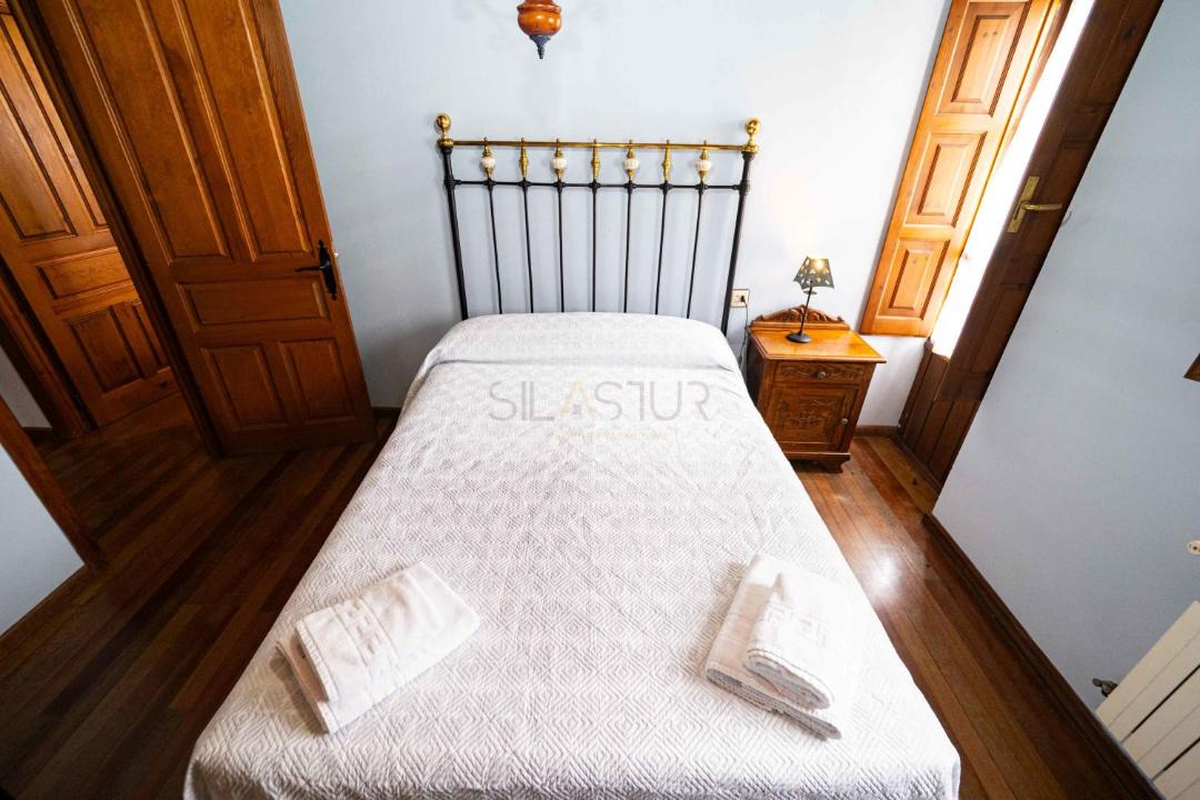 Photo of Bedroom in Luerces