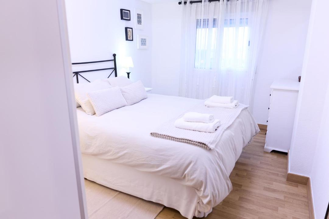 Photo of Bedroom in Playa Pobla de Farnals