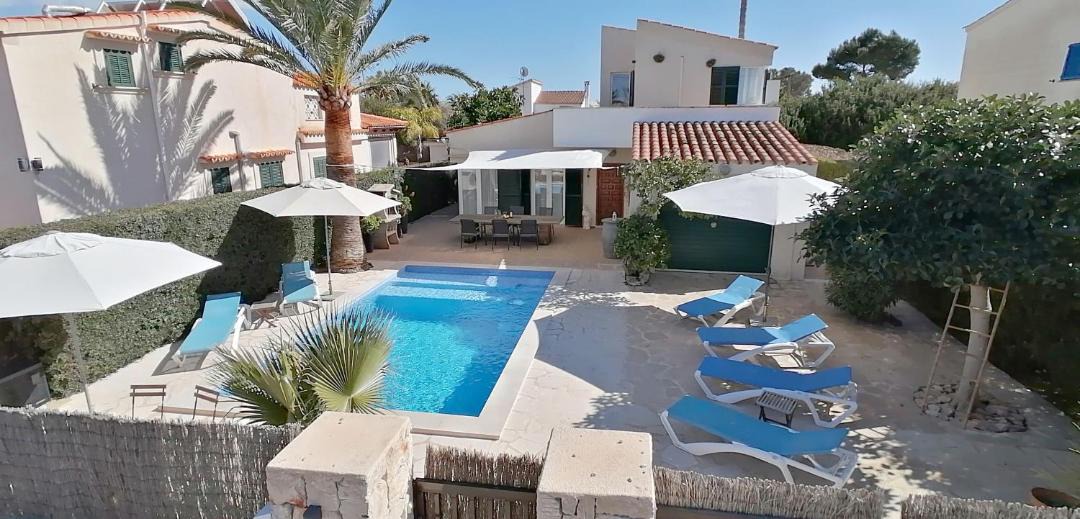Photo of Patio Balcony in Cala Llombards