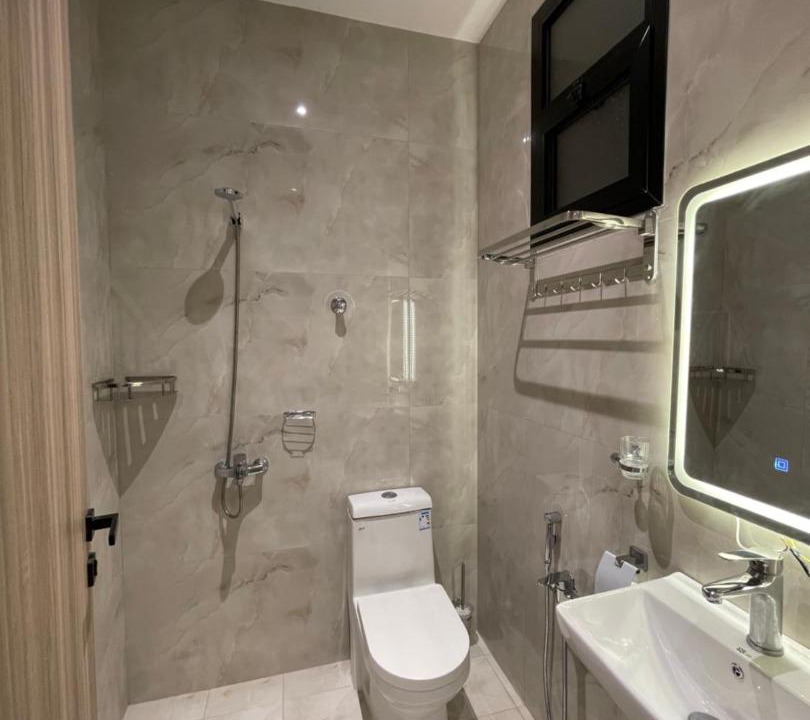Photo of Bathroom in Unaizah