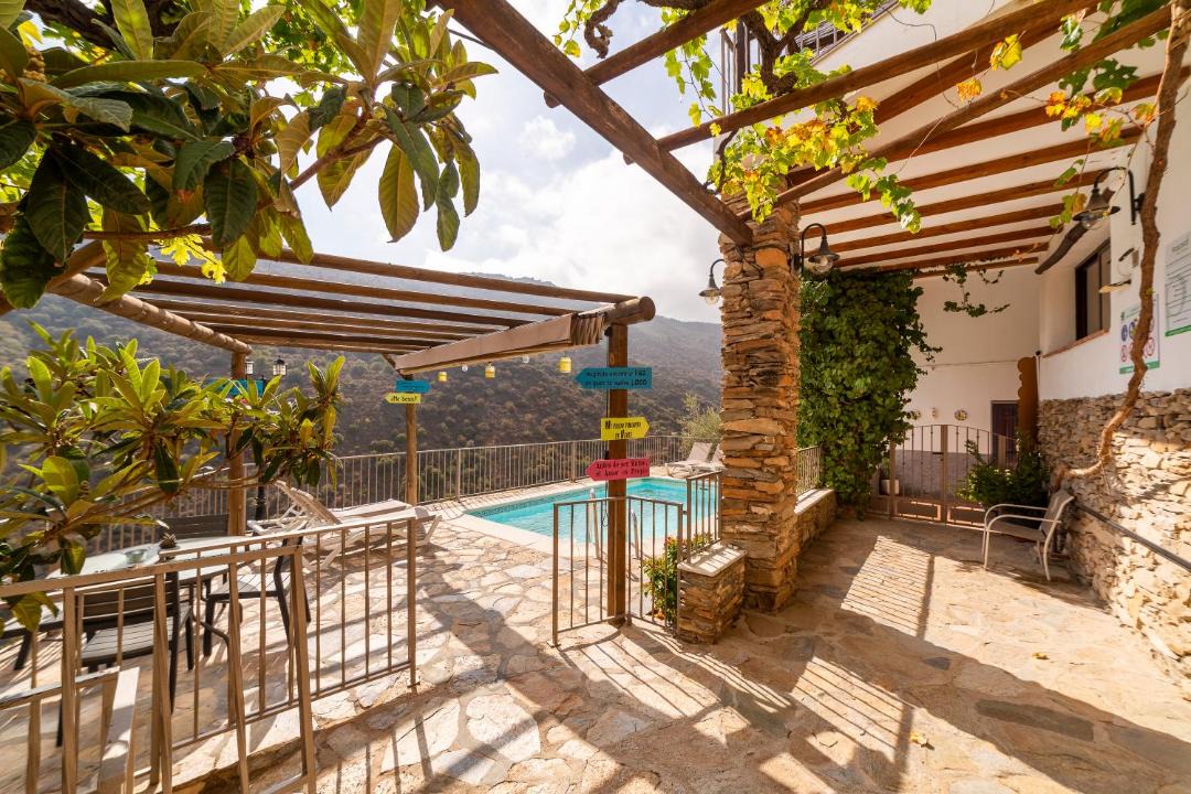 Photo of Patio Balcony in Laroya
