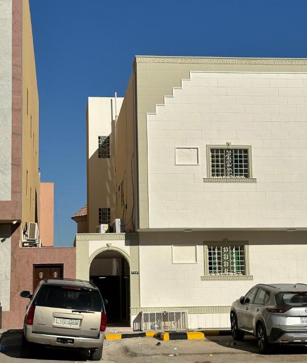 Photo of Buildings in Ghirnatah