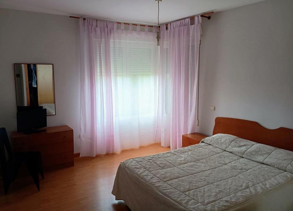 Photo of Bedroom in Lozoyuela-Navas-Sieteiglesias