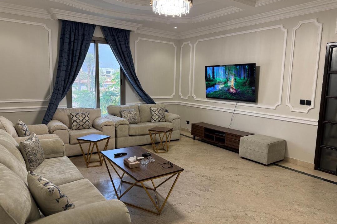 Photo of Livingroom in Durrat Al-Arous
